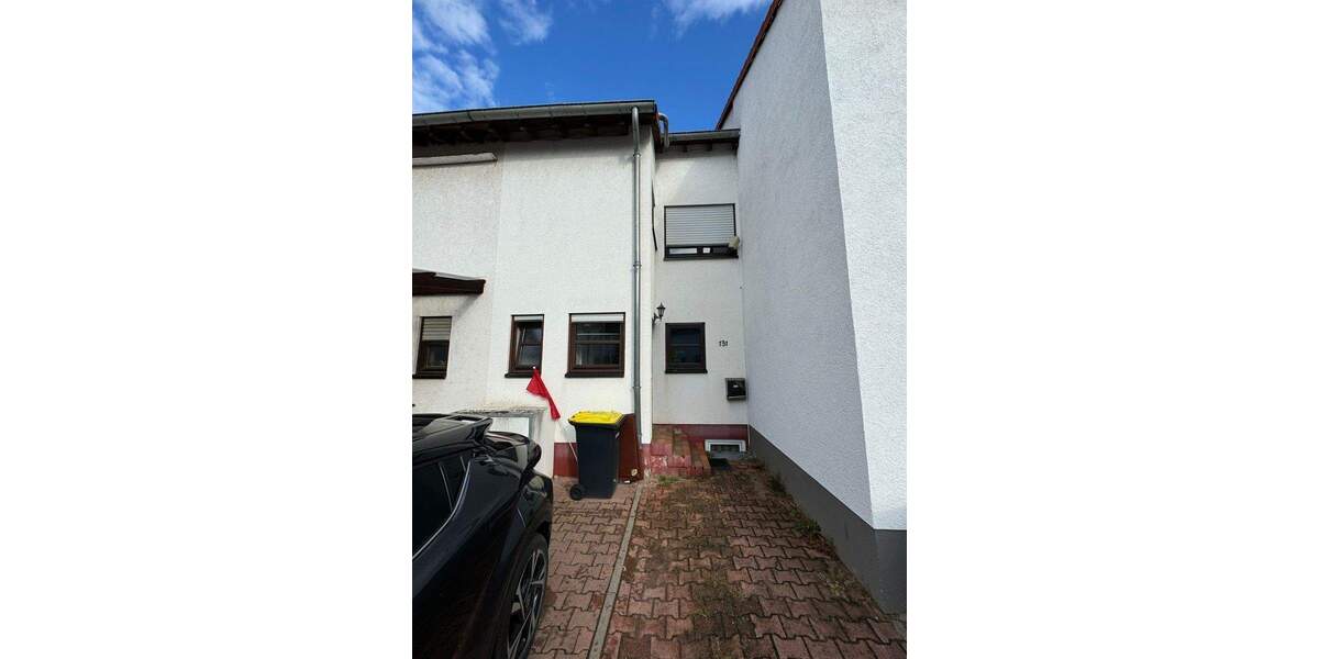 Reihenmittelhaus Ludwigshafen Ruchheim - 5 Zimmer, 125 m&sup2;, 1.500&euro; | Angebot:25822304