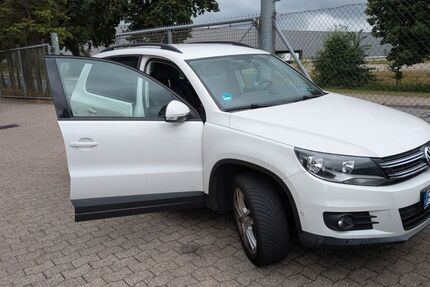 VW Tiguan 134.000 km 8.099 &euro; Flensburg 24944