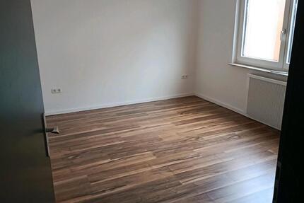 Renovierte 2,5 Zimmerwohnung 2 zimmer