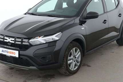 Dacia Sandero 26.325 km 14.070 &euro; Köln 50739