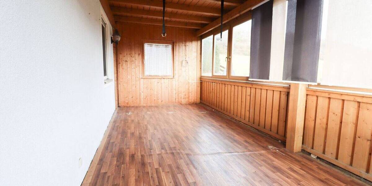 Etagenwohnung Greding - 9 Zimmer, 241 m&sup2;, 450.000&euro; | Angebot:25745121