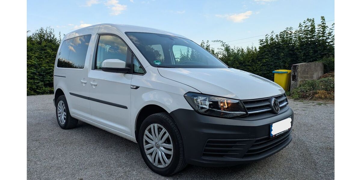 VW Caddy 87.431 km 17.900 &euro; Feldafing 82340