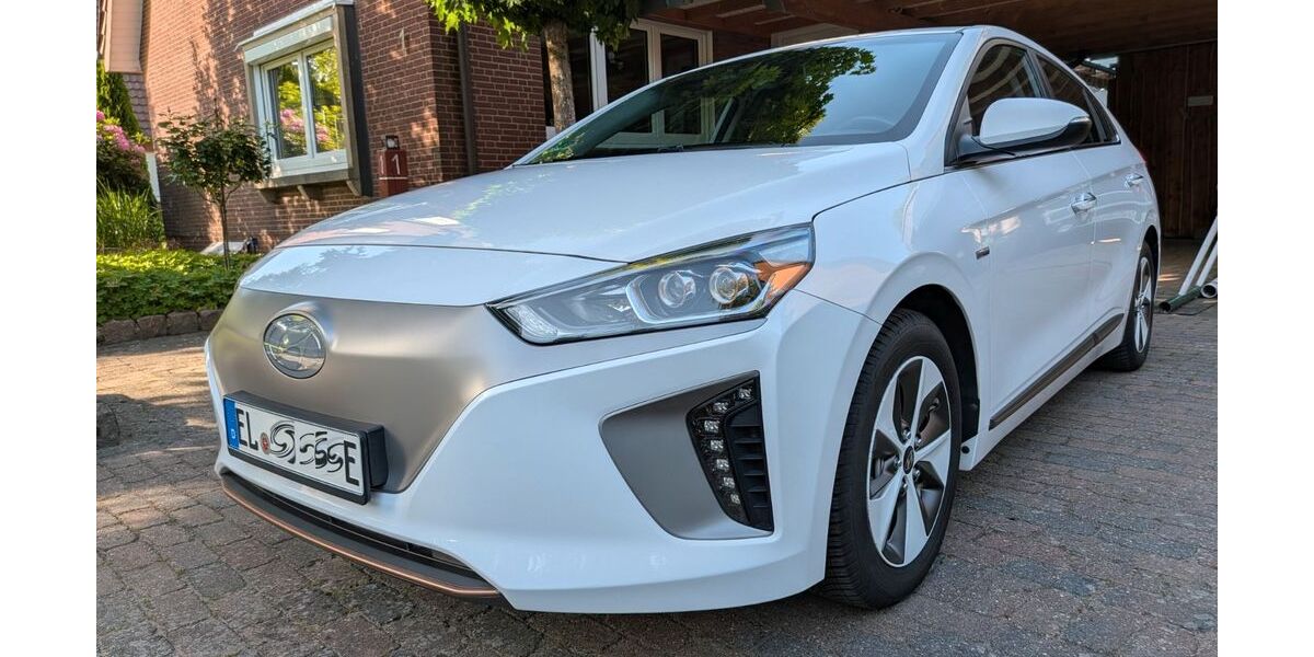 Hyundai IONIQ 123.000 km 11.800 &euro; Lingen 49808