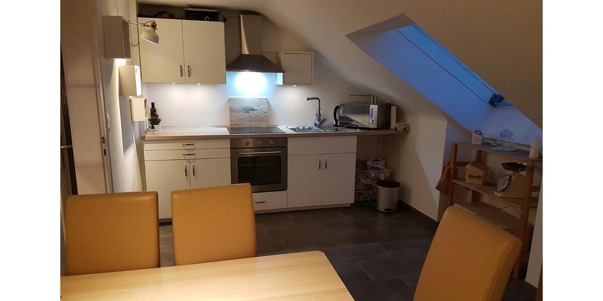 Dachgeschoßwohnung Hallstadt - 3 Zimmer, 70 m&sup2;, 199.000&euro; | Angebot:26990896