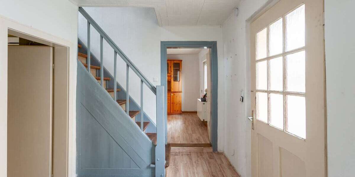 Einfamilienhaus Kandel - 12 Zimmer, 290 m&sup2;, 389.000&euro; | Angebot:25498561