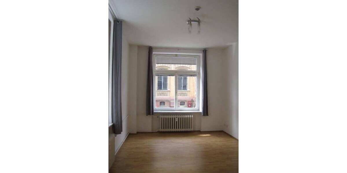 Zimmer Halle (Saale) Innenstadt - 195&euro; | Angebot:26358338