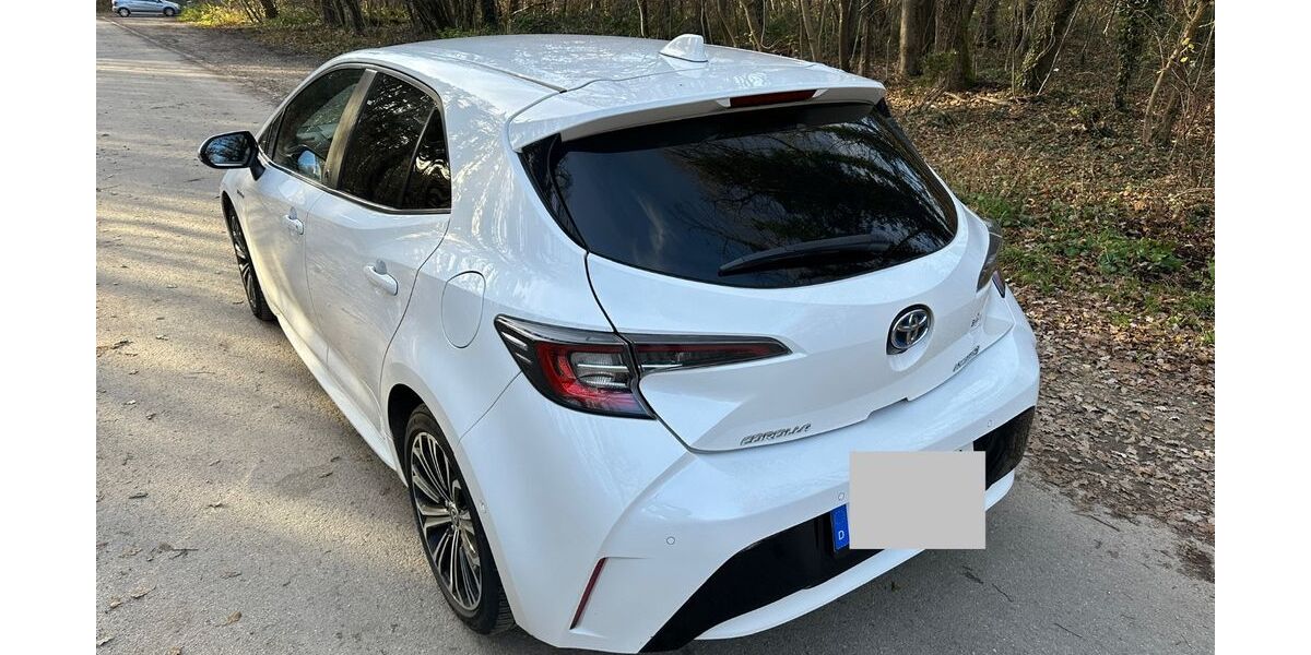 Toyota Corolla 76.000 km 15.900 &euro; Planegg 82152