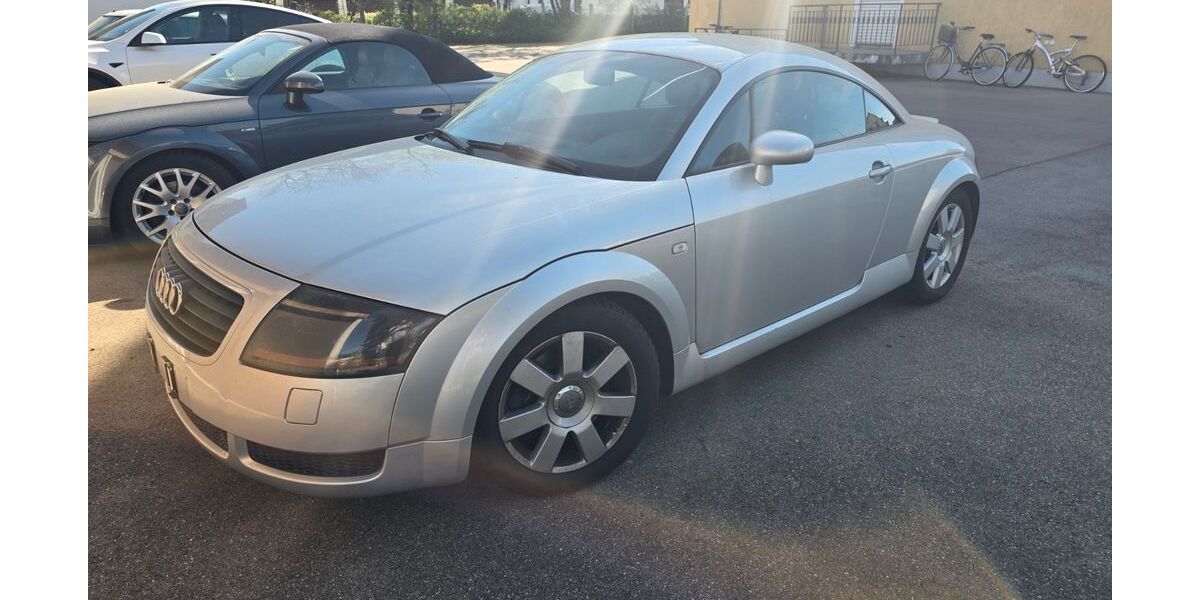Audi TT 265.462 km 2.000 &euro; Königsbrunn 86343