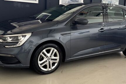 Renault Megane 109.000 km 8.490 &euro; Schwerte 58239