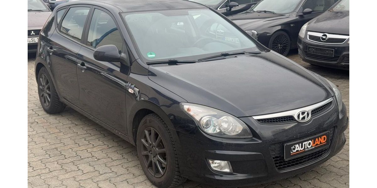 Hyundai i30 212.000 km 3.499 &euro; Troisdorf 53842