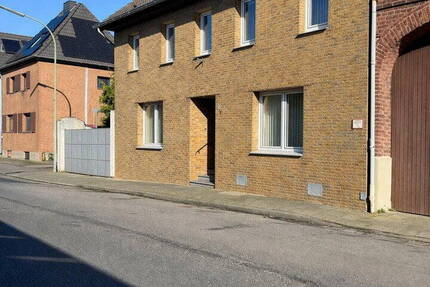 Haus Erkelenz Lövenich - 6 Zimmer, 144 m&sup2;, 295.000&euro; | Angebot:26607268