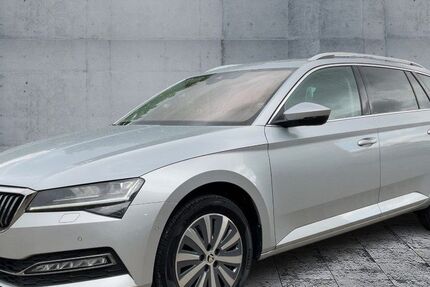 Skoda Superb 38.500 km 29.450 € Hof 95030