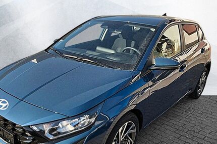 Hyundai i20 1.990 km 22.900 &euro; Rellingen 25462