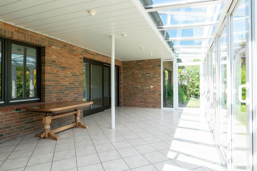 Charmanter Bungalow in Ofen mit Wintergarten, Garten und Garage – ideal zum Wohlfühlen! zimmer