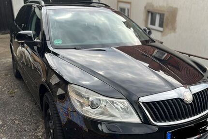 Skoda Octavia 205.000 km 2.500 &euro; Meiningen 98617