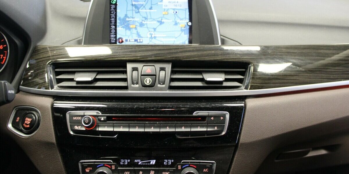 BMW X1 xDrive20i Aut.xLine 103.250 km 17.980 &euro; Euskirchen 53881