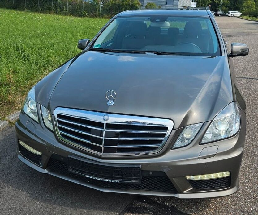 E 250