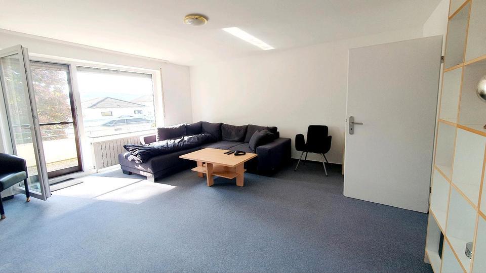 Attraktives 3 Zi. Penthouse vor den Toren Stuttgarts zimmer