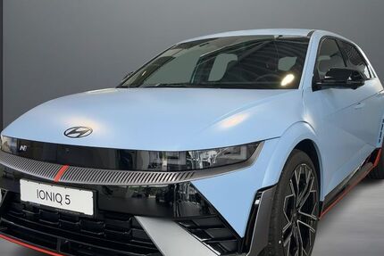 Hyundai IONIQ 5 6.990 km 59.444 € Berlin 13089