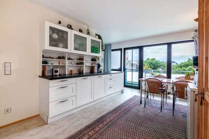 Wohnung zum Kaufen in Wiesbaden Sonnenberg 294.500 € 64.58 m² 2 zimmer