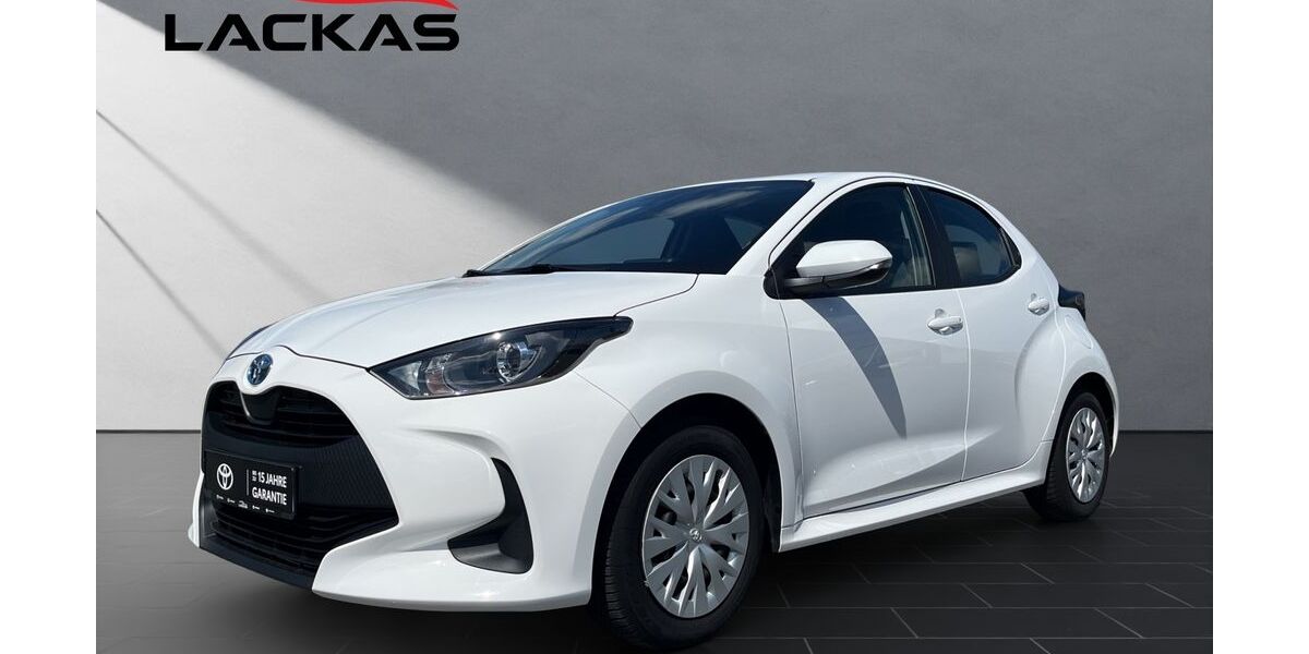 Toyota Yaris 33.700 km 17.449 &euro; Wesel 46485