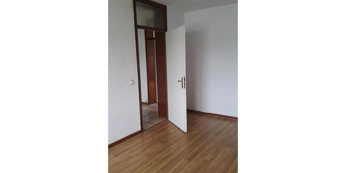 Etagenwohnung Stolzenau - 4 Zimmer, 89 m&sup2;, 88.000&euro; | Angebot:27285642