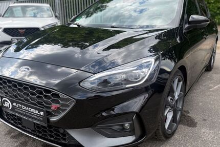 Ford Focus 136.540 km 14.990 &euro; Trappenkamp 24610
