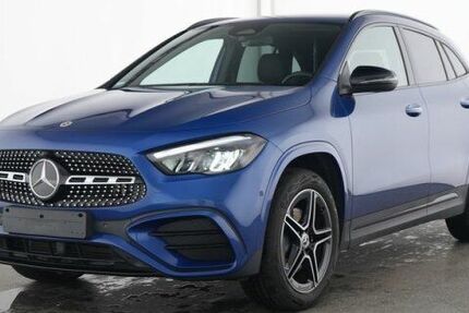 Mercedes-Benz GLA 250 12.823 km 43.940 &euro; Roding 93426