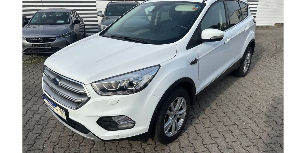 Ford Kuga 112.000 km 11.995 &euro; Schweinfurt 97424
