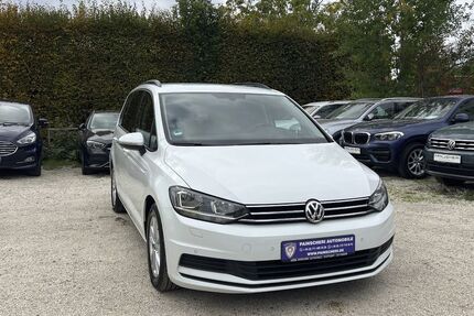 VW Touran 117.000 km 17.899 € Stuttgart 70567