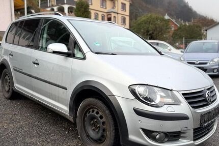 VW Touran 320.000 km 2.500 &euro; Wertheim am Main 97877