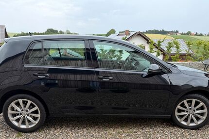 VW Golf 121.000 km 10.900 &euro; Falkenberg 84326