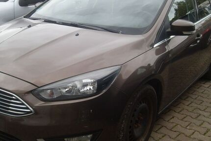 Ford Focus 219.865 km 3.350 &euro; Waldsassen 95652