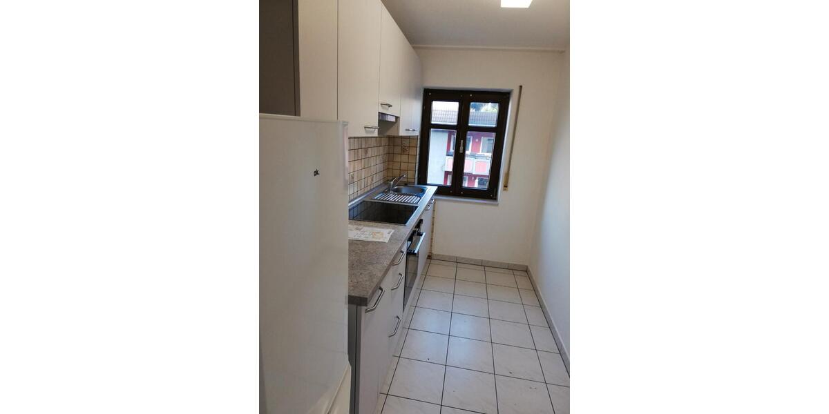 Etagenwohnung Bühl - 2 Zimmer, 59 m&sup2;, 680&euro; | Angebot:26312710