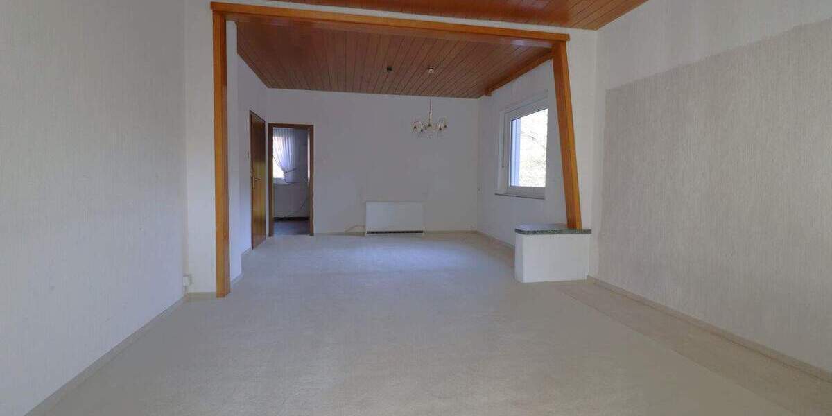 Terrassenwohnung Bünde Spradow - 3 Zimmer, 107 m&sup2;, 138.000&euro; | Angebot:25865387