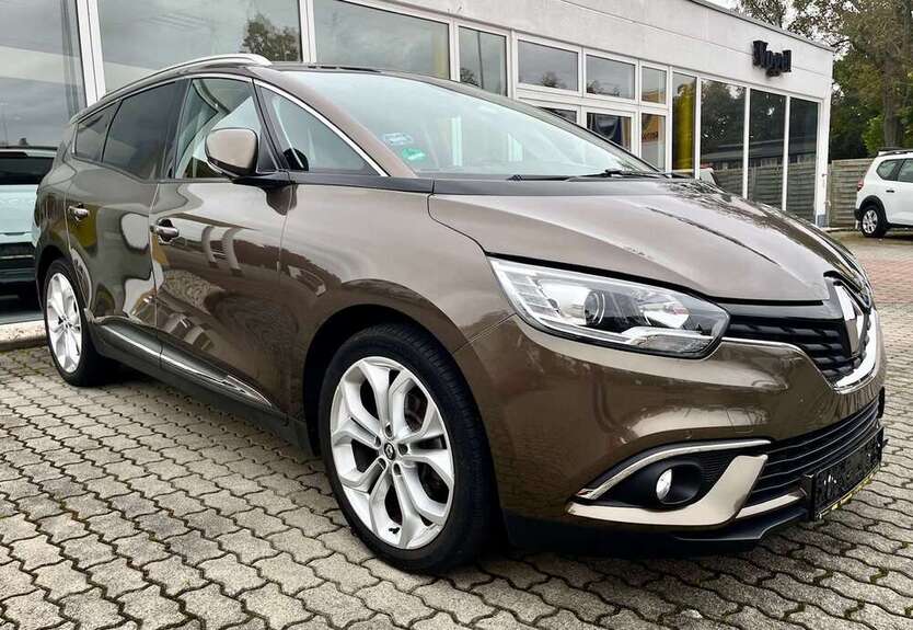 Renault Grand Scenic 65.700 km 14.900 € Fraureuth 08427