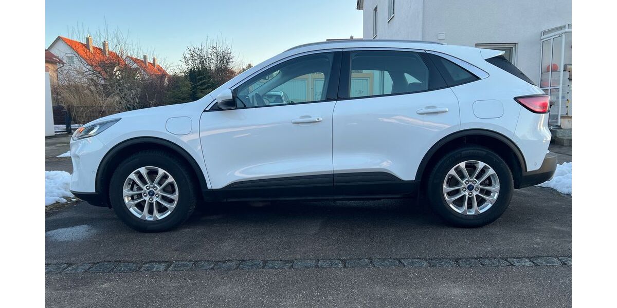 Ford Kuga 68.700 km 19.450 &euro; Schwabmünchen 86830