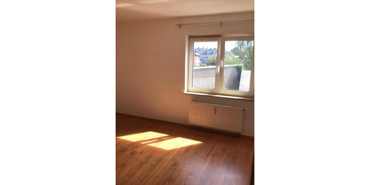 Etagenwohnung Freiberg - 3 Zimmer, 68 m&sup2;, 135.000&euro; | Angebot:24759116