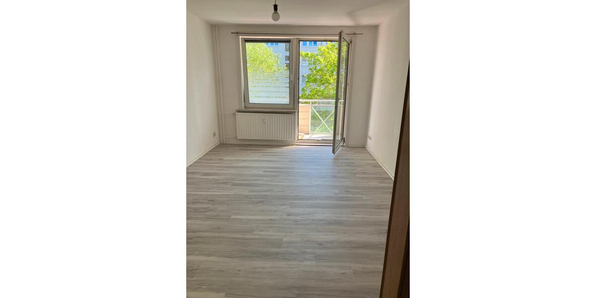 Etagenwohnung Greifswald - 1 Zimmer, 33 m&sup2;, 420&euro; | Angebot:26397987