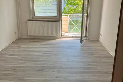 Wohnung Greifswald - 1 Zimmer, 33 m&sup2;, 420&euro; | Angebot:26397987