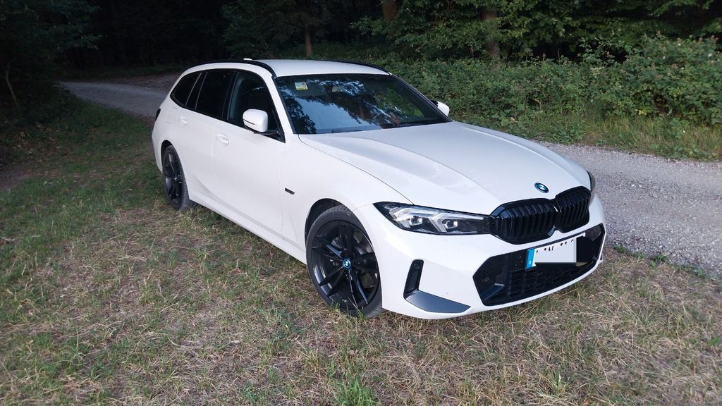 BMW 330 49.990 km 36.400 &euro; Mengkofen 84152