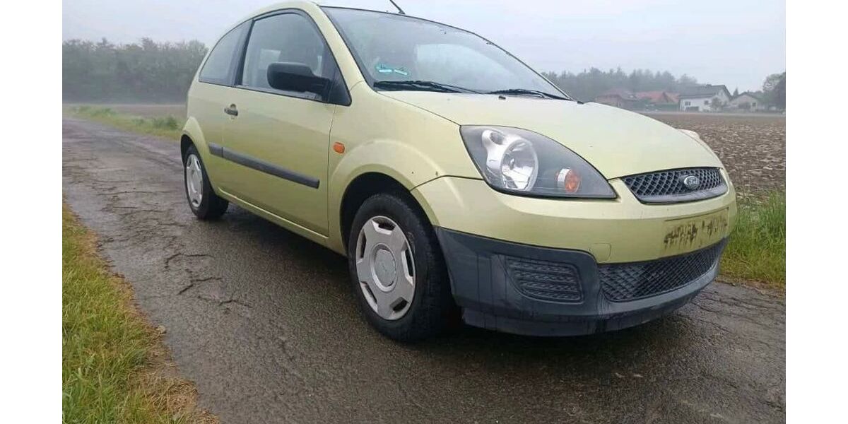 Ford Fiesta 147.000 km 1.000 &euro; Iserlohn 58638