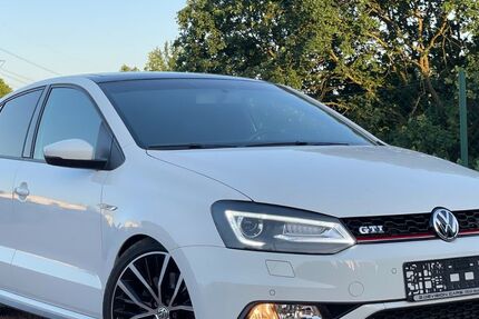 VW Polo 78.920 km 14.690 &euro; Neukirchen 09221