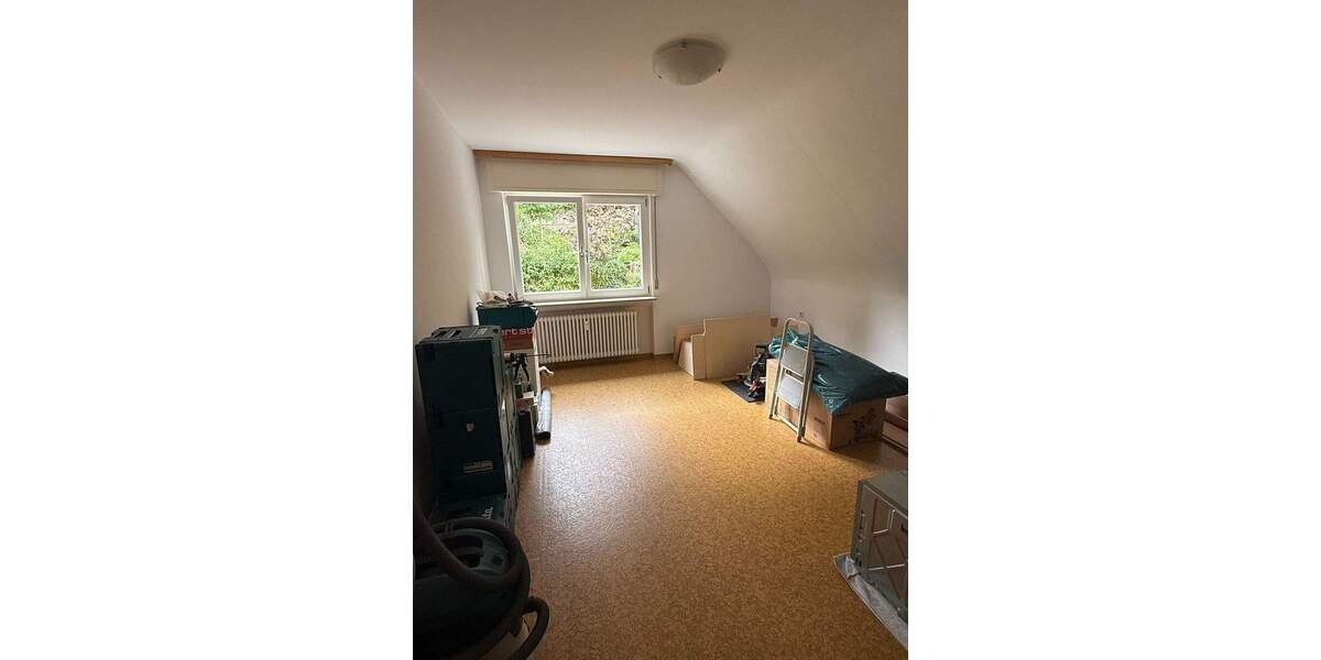 Sensationelle Gelegenheit für große Familien oder Mehrgenerationenhaushalte mit Handwerksgeschick! 9 zimmer