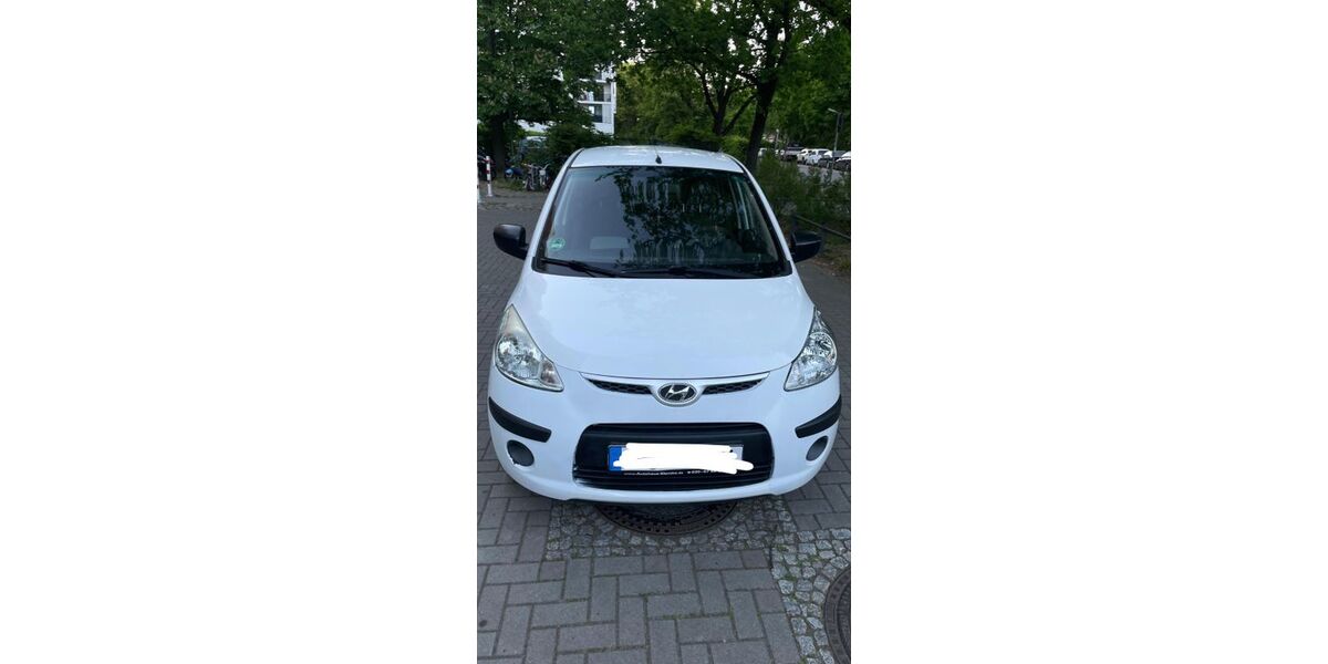 Hyundai i10 184.000 km 1.899 &euro; Berlin 12353