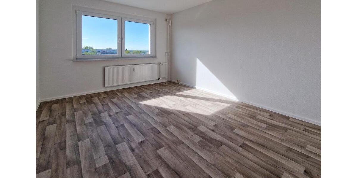 Etagenwohnung Neubrandenburg Datzeberg - 3 Zimmer, 69 m&sup2;, 208&euro; | Angebot:26661622