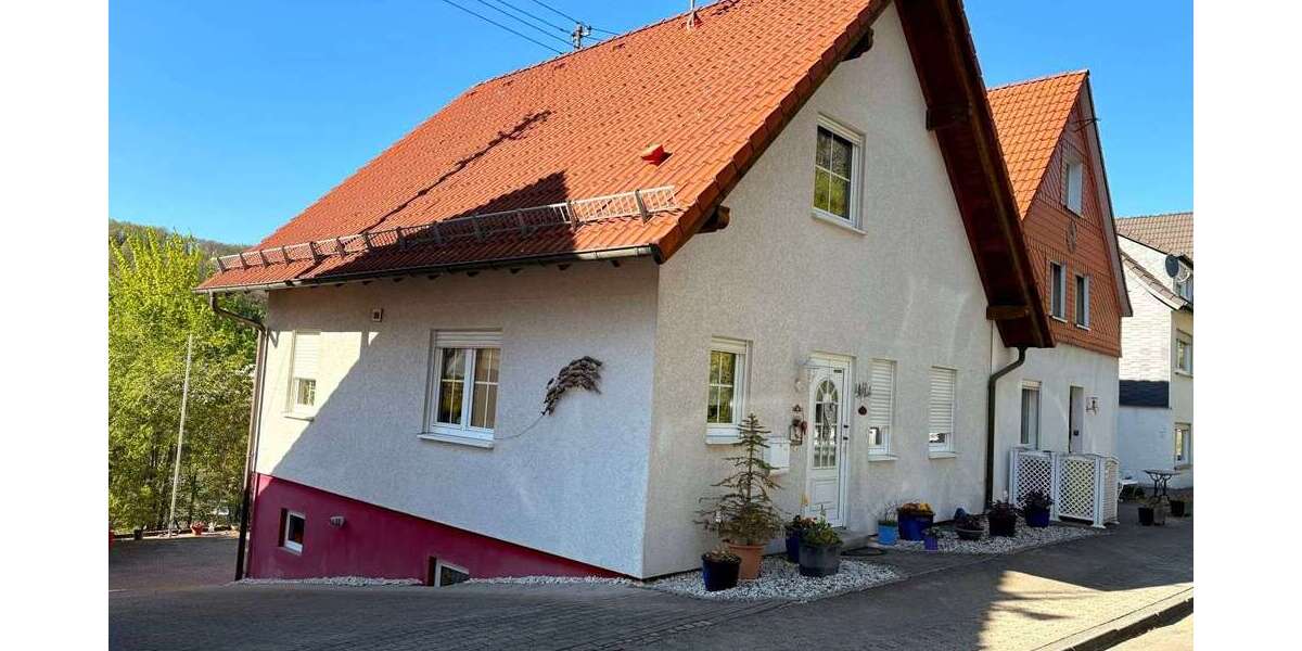 Einfamilienhaus Netphen - 4 Zimmer, 109 m&sup2;, 249.000&euro; | Angebot:26400891