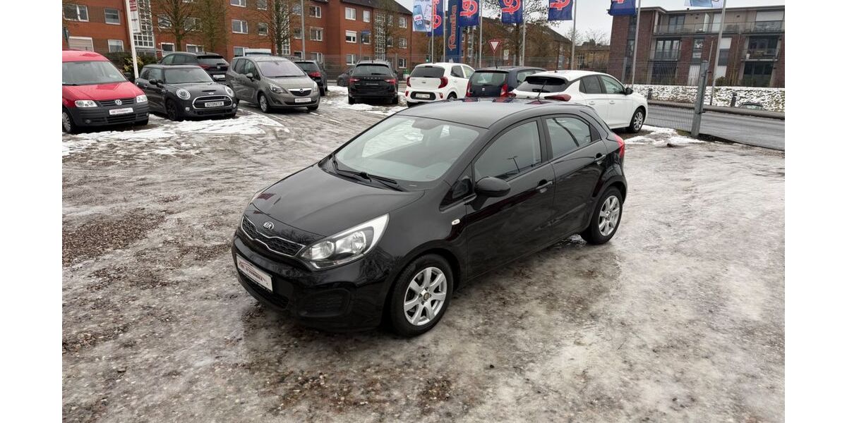 Kia Rio 107.100 km 6.190 &euro; Mölln 23879
