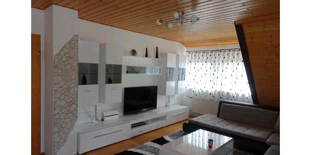 Maisonettenwohnung Dornstadt - 5 Zimmer, 135 m&sup2;, 1.300&euro; | Angebot:25097137