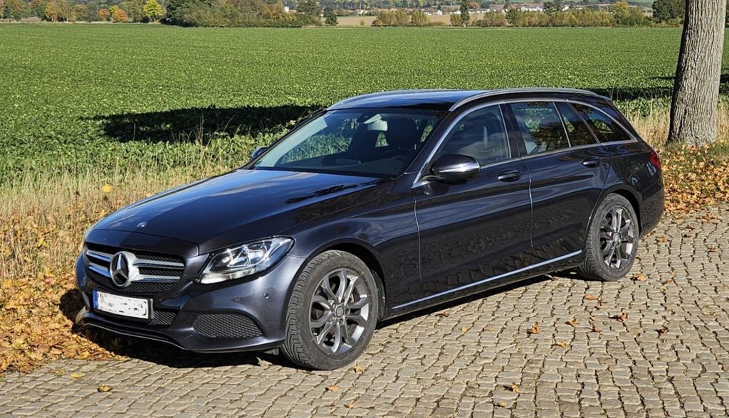 Mercedes-Benz C 180 165.700 km 13.800 &euro; Emmerthal 31860